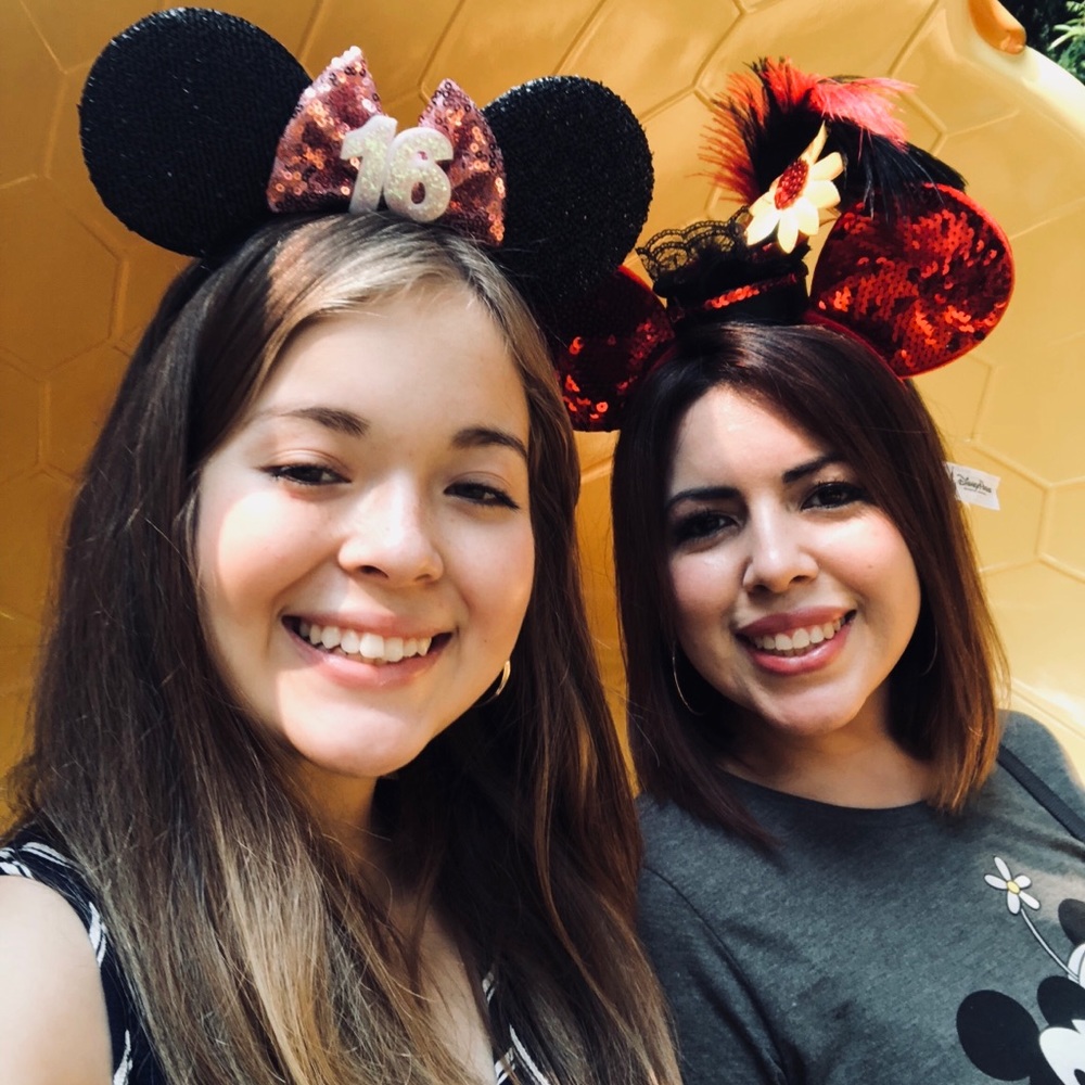 Meet your Posher, Priscilla